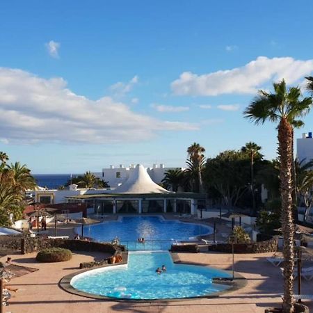 Luxury Villa Sea Front Коста-Тегісе Екстер'єр фото